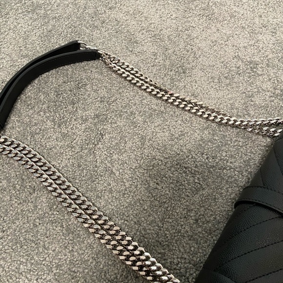 YSL Addtl Photos - Picture 3 of 3